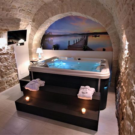 Albergo Diffuso Dimora Rossi B&B Turi Exteriér fotografie